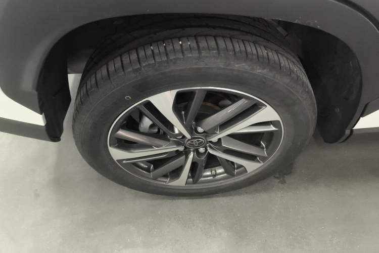 Used Toyota FRONTLANDER 2022 2.0L CVT Luxury PLUS Edition
