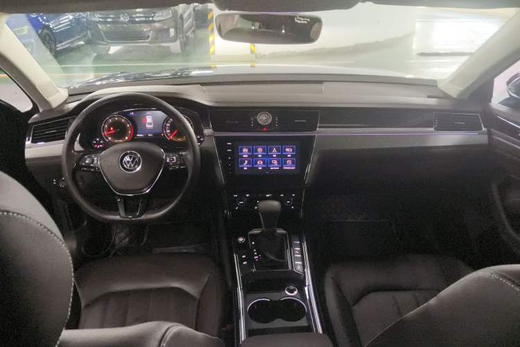 Used Volkswagen Phideon 2021 380TSI Luxury Edition
