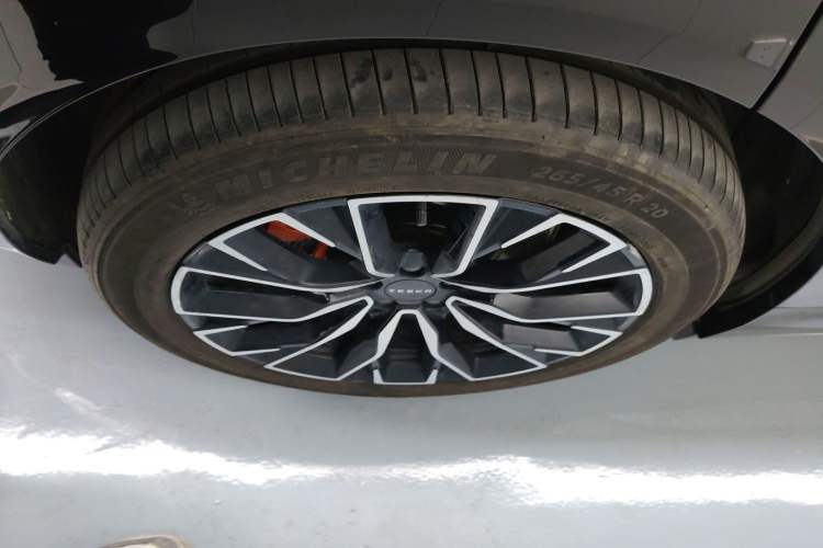 Used Zeekr 7X 2025 75 kWh Rear-Wheel Drive Intelligent Driving Version
