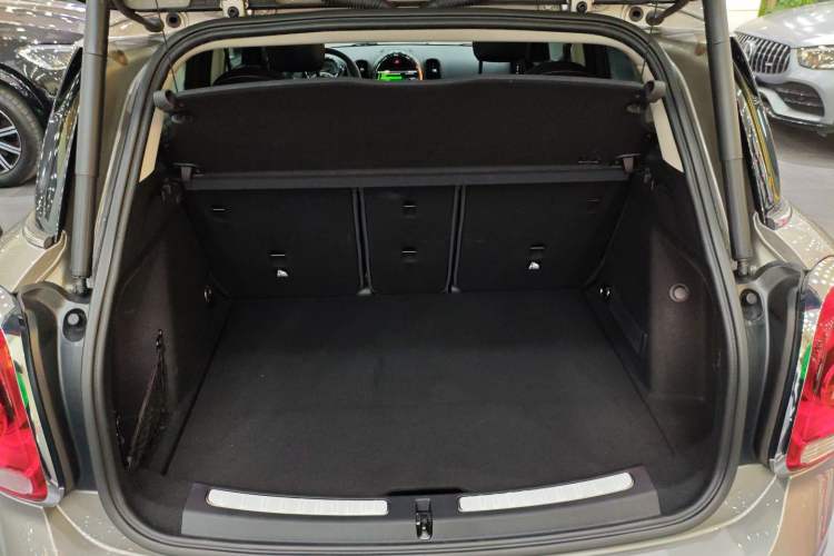 Used  Countryman 2018 1.5T COOPER Special Edition
