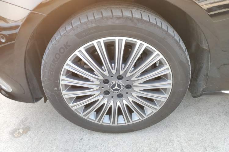 Used Mercedes-Benz E-Class 2023 E 300 L Luxury Model
