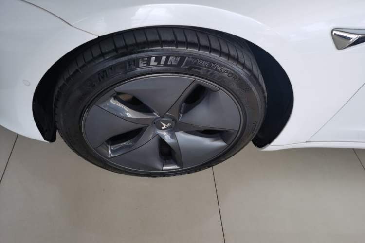 Used Tesla Model 3 2020 Revised Version Standard Range Rear-Wheel Drive – Upgraded Edition
