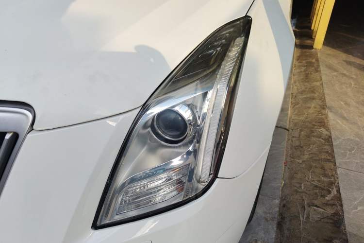 Used Cadillac XTS 2015 28T Comfort Model