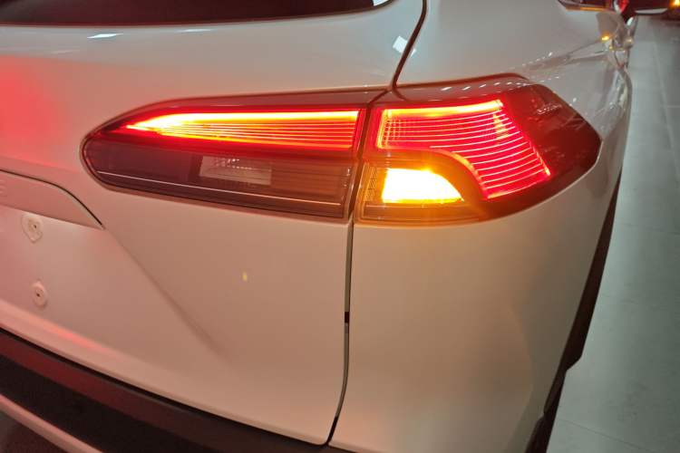 Used Toyota Corolla Cross 2023 2.0L Luxury Edition
