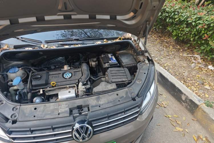 Used Volkswagen Touran 2015 1.4T DSG Comfort Edition 5 Seats
