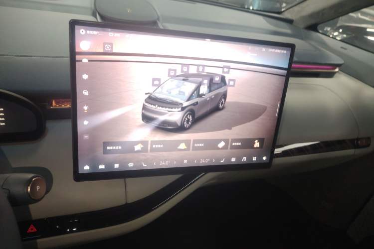 Used Zeekr MIX 2025 Long-Range Intelligent Driving Edition
