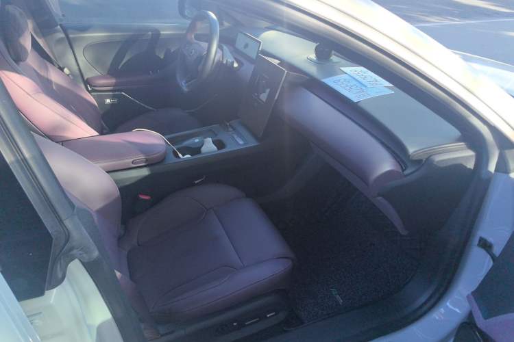 Used Nio ET5 2022 75 kWh
