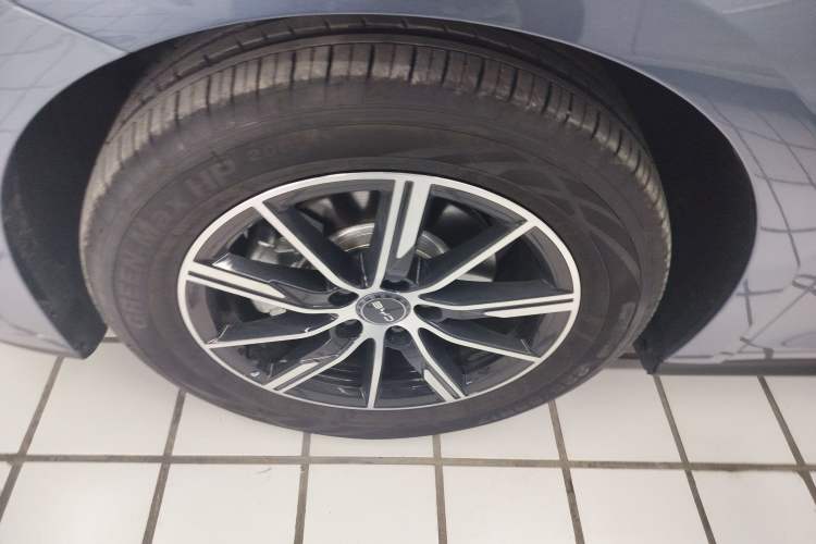 Used BYD Seal 06 New Energy 2024 DM-i 80KM Prestige Model
