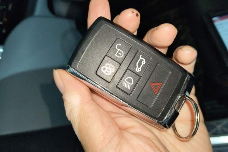 Used Land Rover Discovery Sport 2022 Revised Version 249 PS R-Dynamic S Performance Edition 5 Seats
