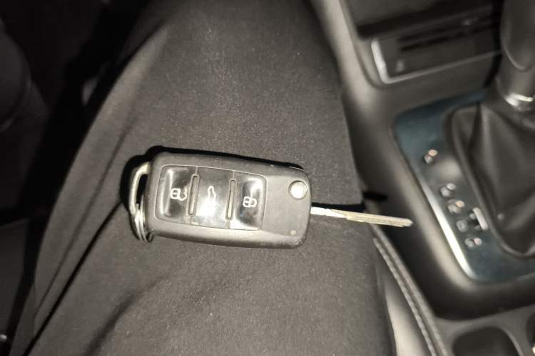 Used Volkswagen Tiguan 2017 300TSI Automatic Two-Wheel Drive Silk Road Comfort Edition
