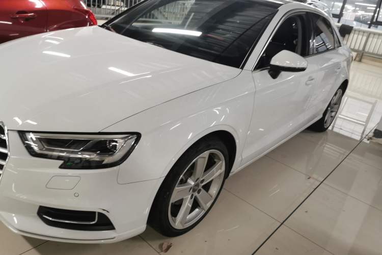 Used Audi A3 2019 Limousine 35 TFSI Style Edition China VI Emission Standard
