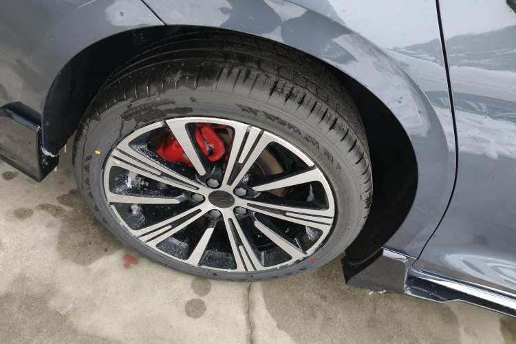 Used Geely Auto Preface 2025 Dongfang Yao 1.5TD Kunlun Edition
