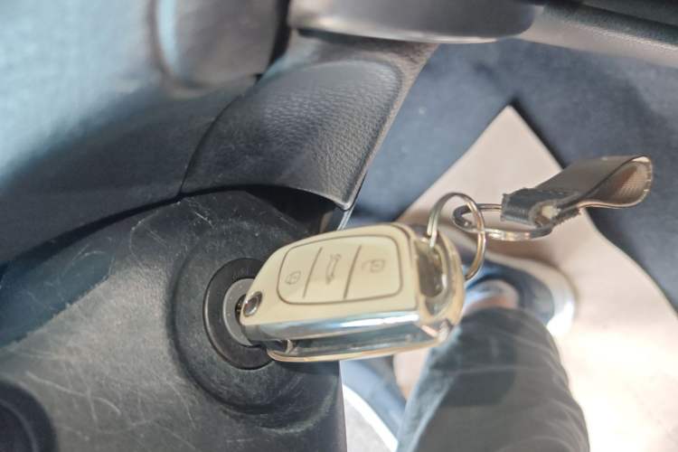 Used Toyota YARiS L 2016 Revised 1.5E CVT Charming Edition
