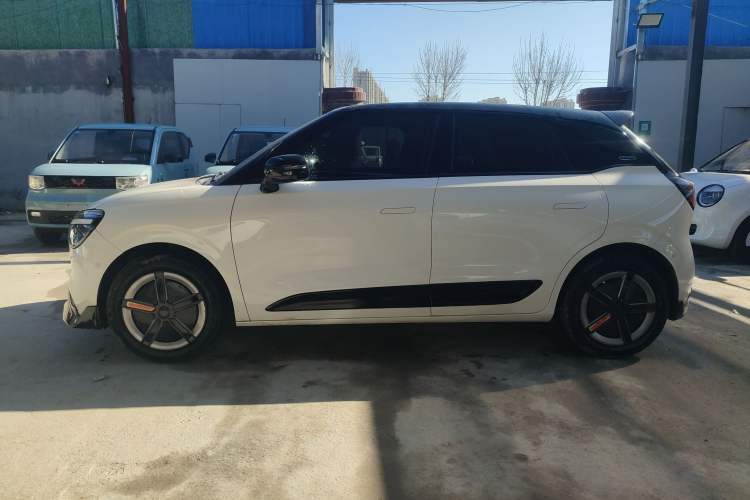 Used Dongfeng NAMMI 01 2024 Co-Creation Edition – Co-Creation WE Version
