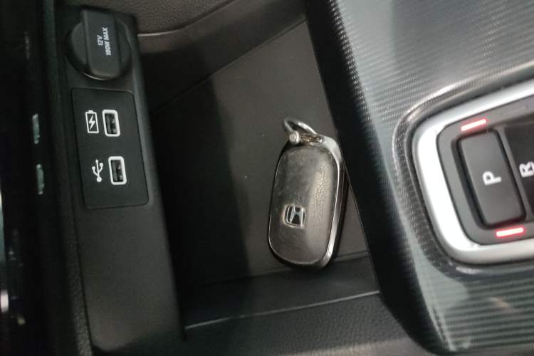 Used Honda Civic 2023 2.0L eHEV Pioneer Edition
