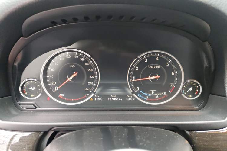 Used BMW 5 Series 2014 525Li Luxury Design Package