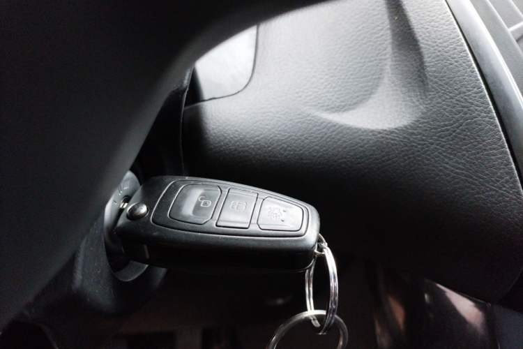 Used Ford Focus 2018 Sedan Classic 1.6L Automatic Trendy SmartDrive Edition