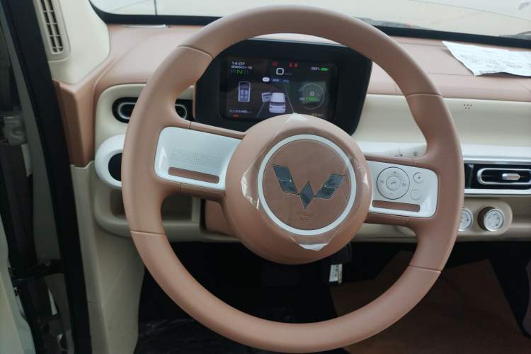 Used Wuling Hongguang MINIEV 2024 3rd Generation 215km Youth Edition