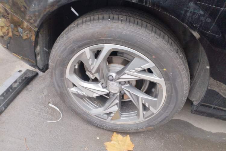 Used Hongqi HS3 PHEV 2024 PHEV 115km Jingwei Edition
