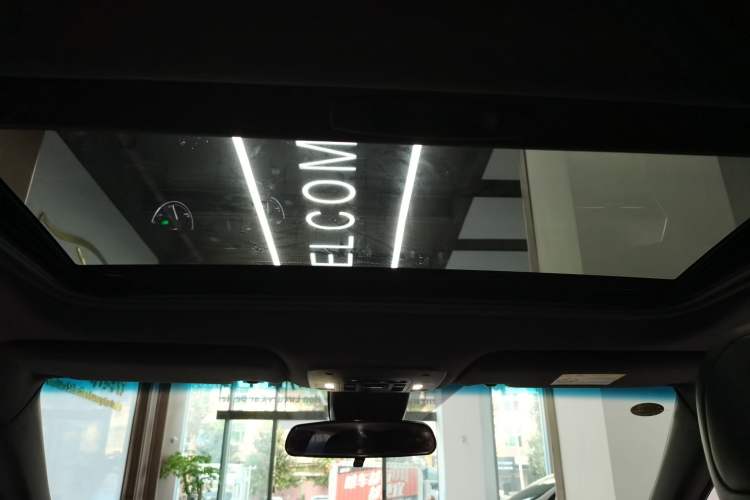 Used Toyota Avalon 2022 Dual-Engine 2.5L Luxury Edition
