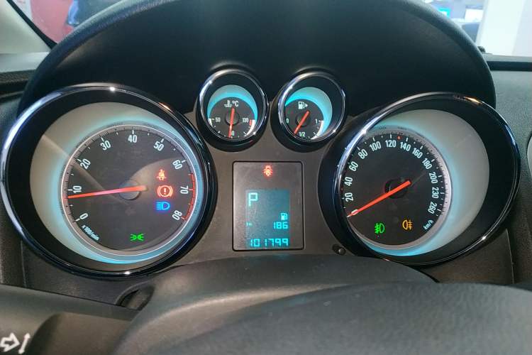 Used Buick GT 2014 XT 1.6L Automatic Fashion Edition