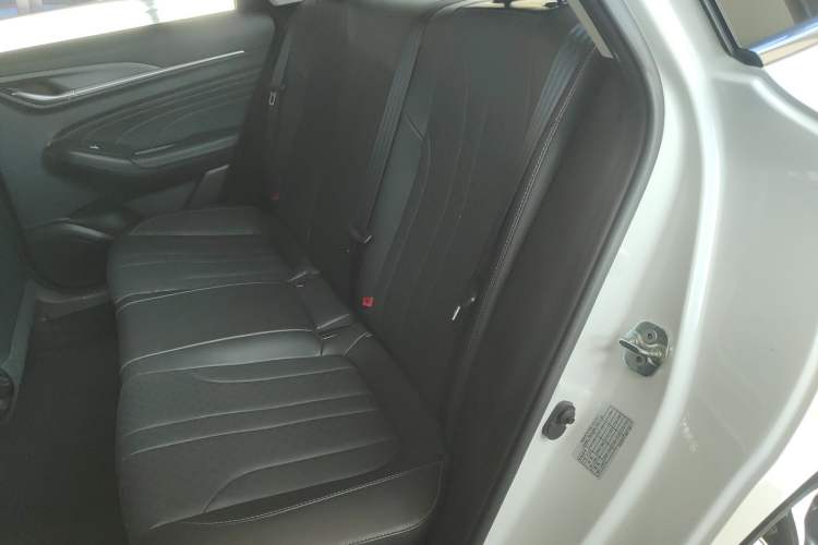 Used Changan Eado 2021 PLUS 1.6L GDI CVT Luxury Model
