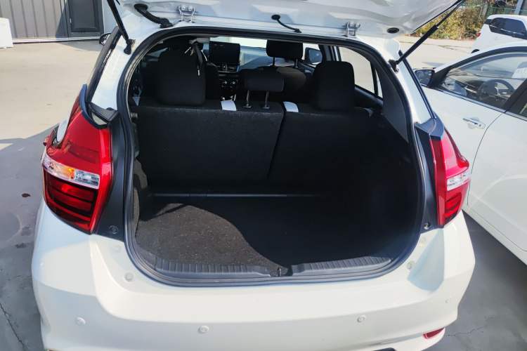 Used Toyota YARiS L 2021 1.5L CVT Leading Edition