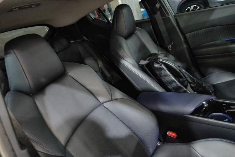 Used Toyota C-HR 2021 2.0L Luxury Edition