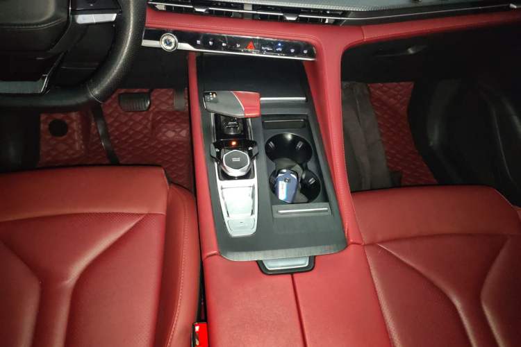 Used Changan CS75 PLUS 2022 2nd Generation 1.5T Automatic Prestige Version
