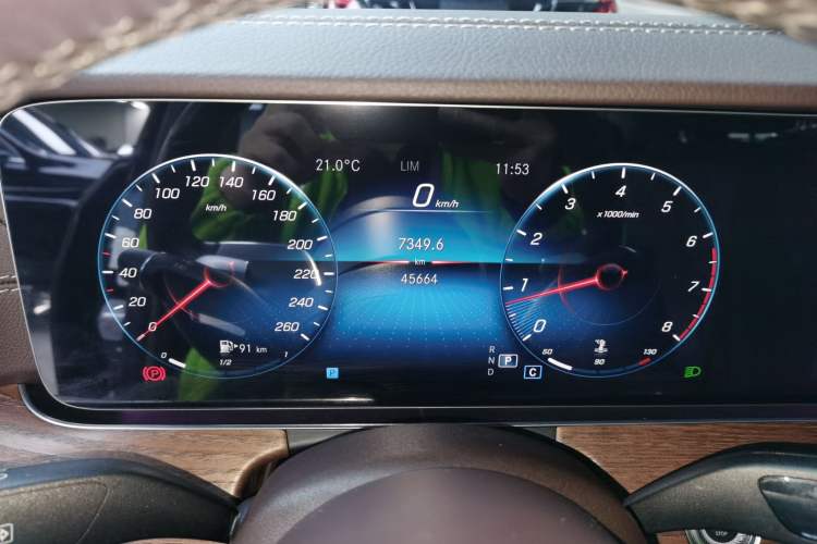 Used Mercedes-Benz E-Class 2022 Updated E 260 L
