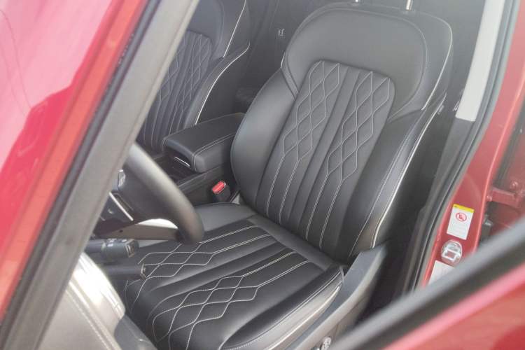 Used Tank 300 2023 Off-Road Edition 2.0T Challenger
