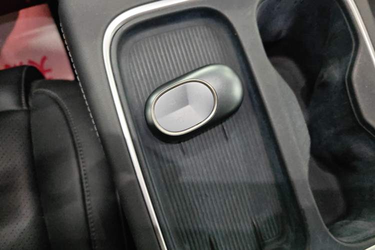 Used Nio EC6 2024 75 kWh
