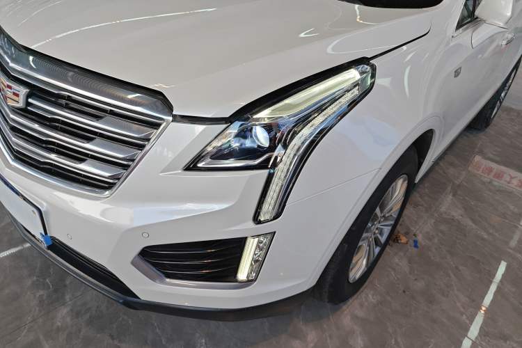 Used Cadillac XT5 2016 28T Four-Wheel Drive Luxury Model
