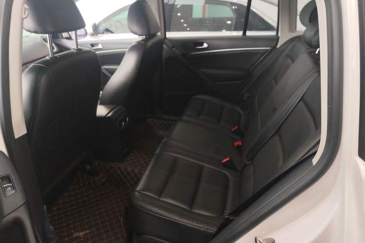 Used Volkswagen Tiguan 2015 1.8TSI Automatic Two-Wheel Drive Comfort Edition
