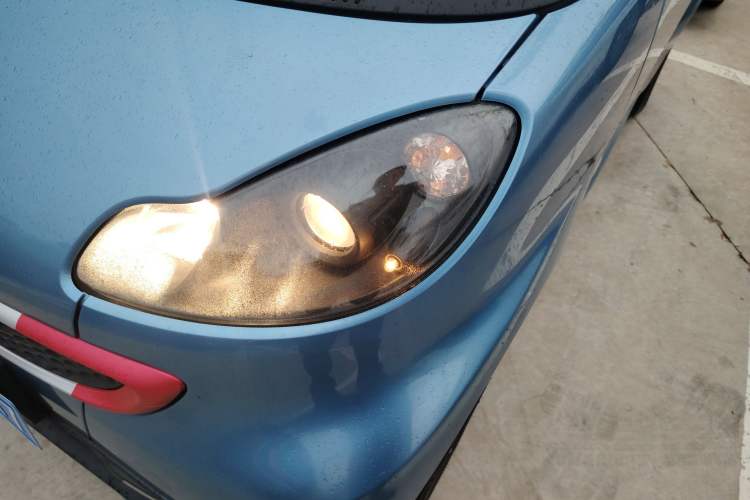 Used  fortwo 2014 1.0 MHD Hardtop City Lightwave Passion Edition
