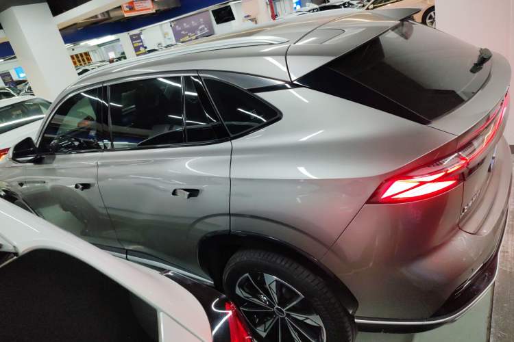 Used Roewe RX5 2023 1.5T Luxury Sliding-Screen Version
