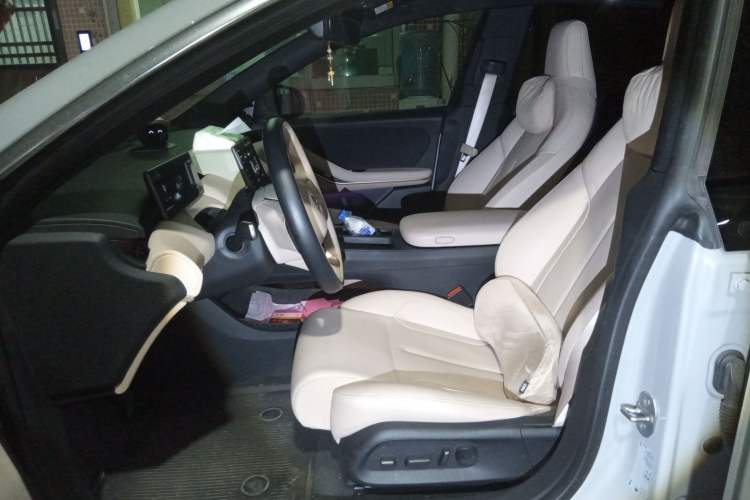 Used Nio ET5T 2023 75 kWh Touring