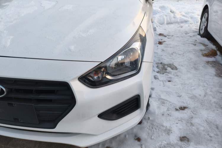 Used Hyundai Verna 2017 1.4L Manual Refreshed Version China V Standard