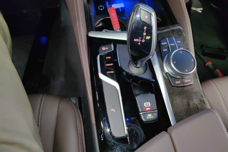 Used BMW 5 Series 2020 525Li M Sport Package