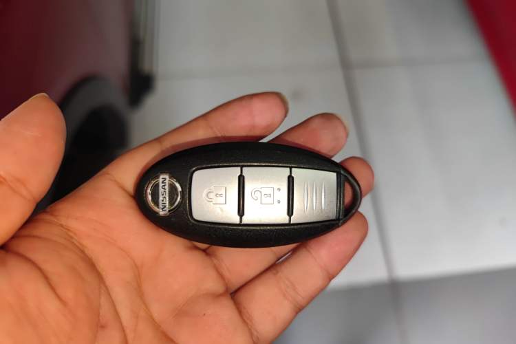 Used Nissan X-Trail 2014 2.0L CVT Fashion Edition 2WD
