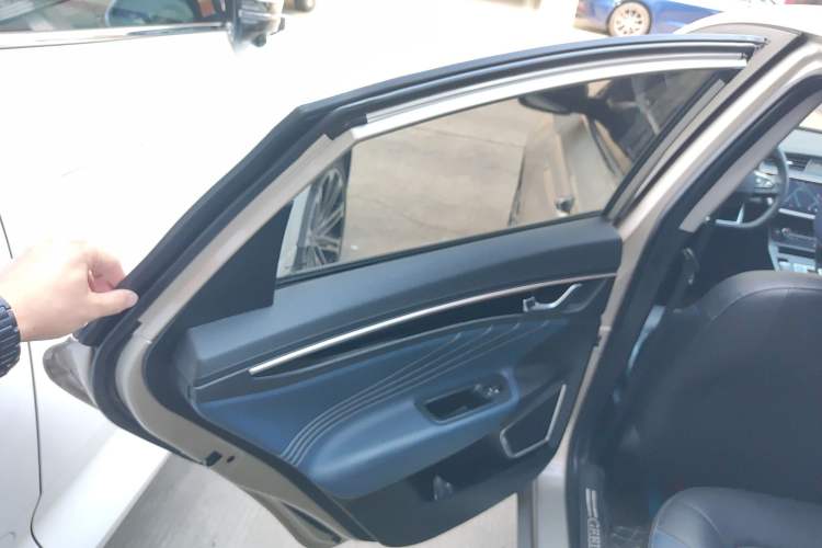 Used Geely Auto Emgrand GL 2021 UP 1.4T CVT Flagship Model