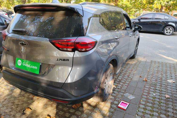 Used Chevrolet Orlando 2018 Redline 530T Automatic Zhaoxiang Edition (5+2 Seating) – China V Standard
