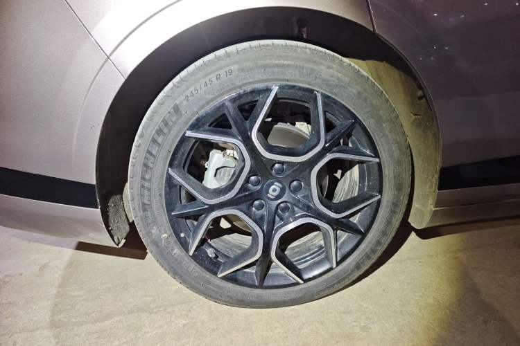 Used  A07 2024 All-Electric "True Fragrance" Edition 710 Flagship Model