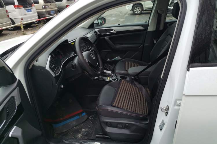 Used Volkswagen Tayron 2019 330TSI Four-Wheel Drive Luxury Version China V Standard
