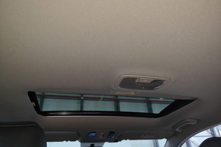 Used Kia KX5 2016 2.0L Automatic 2WD GLS
