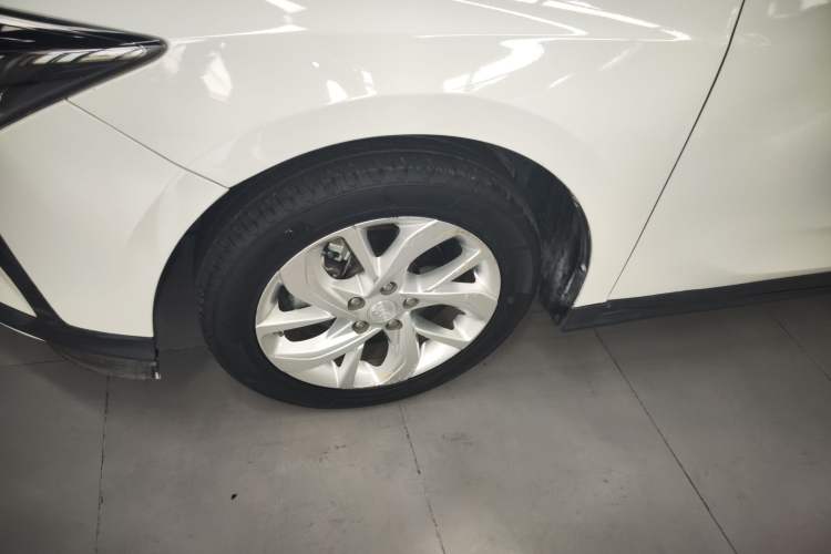 Used Buick Velite 6 2023 430km Range Commuter Version
