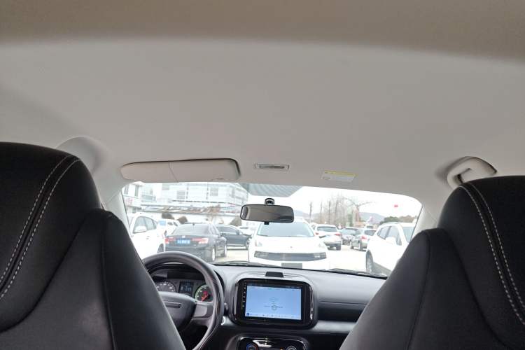 Used Roewe Clever 2022 311km QiQi BoBo Edition