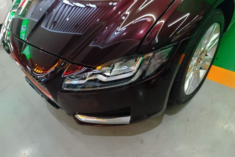 Used Jaguar XFL 2018 XFL 2.0T 250 PS Premium Edition
