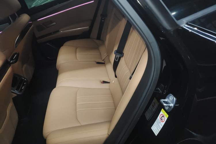 Used BYD Han L 2025 EV 701KM LiDAR Deluxe Edition
