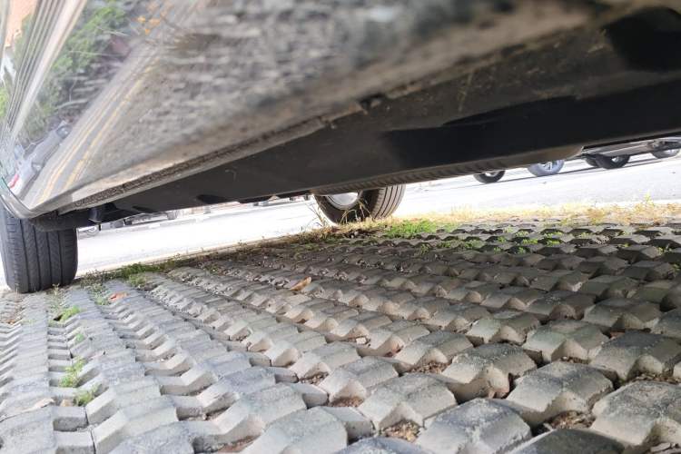 Used Hongqi HS5 2023 2.0T Qixiang Pro Edition
